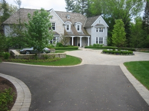 Brick paver border with brick paver circle 