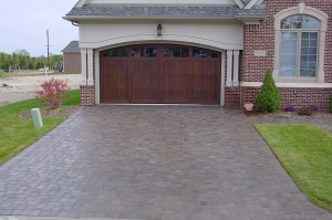 Brick paver driveway