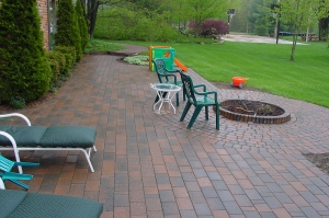 brick paver patio
backyard patio