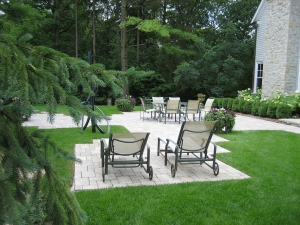 brick paver patio
backyard patio