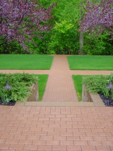 brick paver walkway
brick paver sidewalk