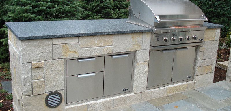 Outdoor Fireplaces, Decks & Kitchens | Oakland MI | SDS Stone Paving - 4a89cb_4ab0d8f2000144f3a030f16b7c2ee16a